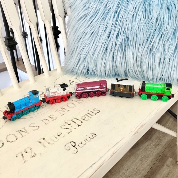 Thomas And Friends, Diecast Trains, Engine, Set of 5, Good Used Condition - Picture 2 of 13